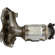 Load image into Gallery viewer, 84149 Catalytic Converter with Integrated Exhaust Manifold Walker Exhaust Canada