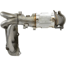 Load image into Gallery viewer, 84151 Catalytic Converter with Integrated Exhaust Manifold Walker Exhaust Canada