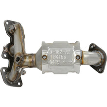 Load image into Gallery viewer, 84153 Catalytic Converter with Integrated Exhaust Manifold Walker Exhaust Canada