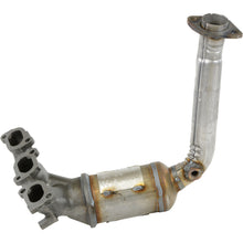 Load image into Gallery viewer, 84184 Catalytic Converter with Integrated Exhaust Manifold Walker Exhaust Canada