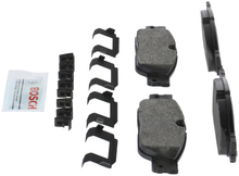 Charger l'image dans la galerie, BE1065H Blue Semi-Metallic Brake Pads with Hardware Bosch Canada