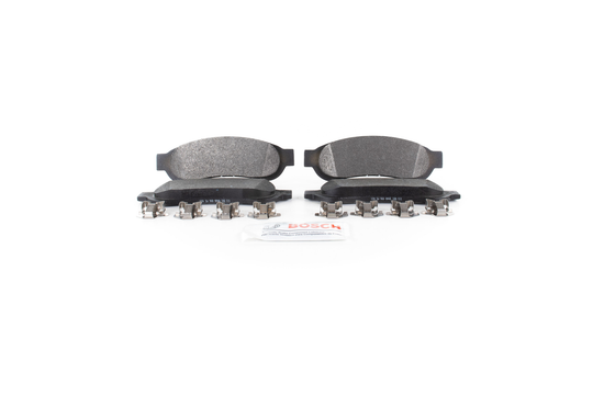 BE1067H Blue Semi-Metallic Brake Pads with Hardware Bosch Canada