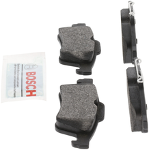 Load image into Gallery viewer, BE1095 Blue Semi-Metallic Brake Pads Bosch Canada