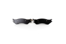 Load image into Gallery viewer, BE1096H Blue Semi-Metallic Brake Pads with Hardware Bosch Canada