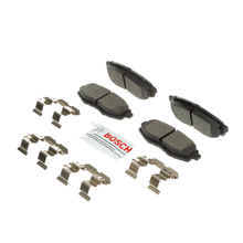 Charger l'image dans la galerie, BE1124H Blue Ceramic Brake Pads with Hardware Bosch Canada