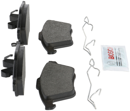 BE1186H Blue Semi-Metallic Brake Pads with Hardware Bosch Canada