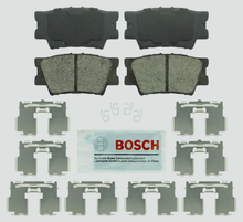 Charger l'image dans la galerie, BE1212H Blue Ceramic Brake Pads with Hardware Bosch Canada