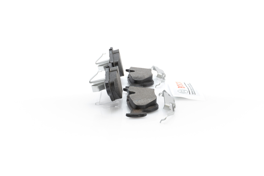BE1267H Blue Semi-Metallic Brake Pads with Hardware Bosch Canada