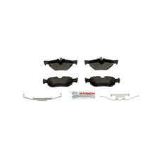 Load image into Gallery viewer, BE1267H Blue Semi-Metallic Brake Pads with Hardware Bosch Canada