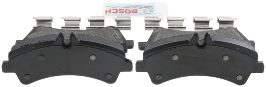 BE1318H Blue Semi-Metallic Brake Pads with Hardware Bosch Canada