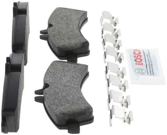 BE1318H Blue Semi-Metallic Brake Pads with Hardware Bosch Canada