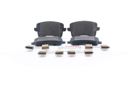 BE1386H Blue Semi-Metallic Brake Pads with Hardware Bosch Canada