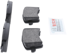Load image into Gallery viewer, BE1386 Blue Semi-Metallic Brake Pads Bosch Canada