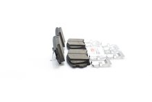 Load image into Gallery viewer, BE1404H Blue Ceramic Brake Pads with Hardware Bosch Canada