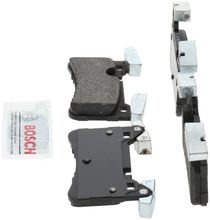 Load image into Gallery viewer, BE1450 Blue Semi-Metallic Brake Pads Bosch Canada