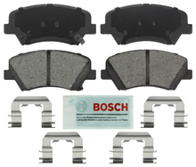 Charger l'image dans la galerie, BE1543H Blue Ceramic Brake Pads with Hardware Bosch Canada