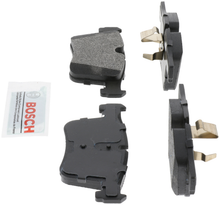 Load image into Gallery viewer, BE1561 Blue Semi-Metallic Brake Pads Bosch Canada