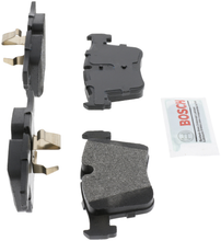 Load image into Gallery viewer, BE1561 Blue Semi-Metallic Brake Pads Bosch Canada