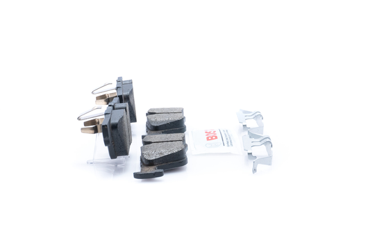 BE1613H Blue Ceramic Brake Pads with Hardware Bosch Canada