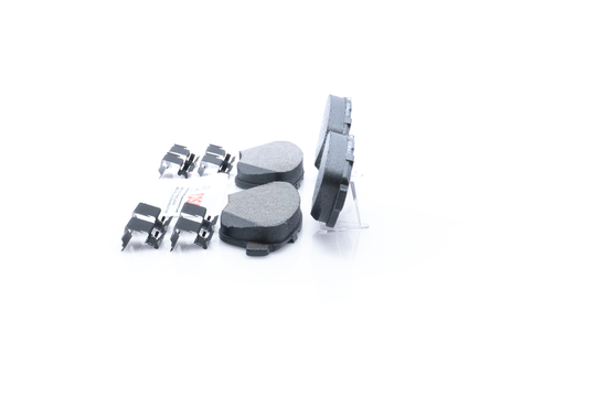 BE1618H Blue Semi-Metallic Brake Pads with Hardware Bosch Canada
