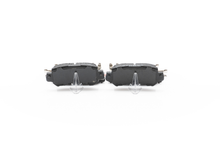 Load image into Gallery viewer, BE1624H Blue Ceramic Brake Pads with Hardware Bosch Canada