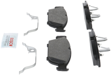 Load image into Gallery viewer, BE1652H Blue Semi-Metallic Brake Pads with Hardware Bosch Canada