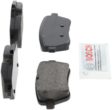 Load image into Gallery viewer, BE1689 Blue Semi-Metallic Brake Pads Bosch Canada
