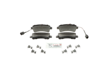 Load image into Gallery viewer, BE1746H Blue Semi-Metallic Brake Pads with Hardware Bosch Canada