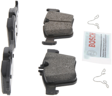 Load image into Gallery viewer, BE1795H Blue Ceramic Brake Pads with Hardware Bosch Canada