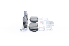 Load image into Gallery viewer, BE1860H Blue Ceramic Brake Pads with Hardware Bosch Canada