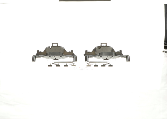 BE2060H Blue Semi-Metallic Brake Pads with Hardware Bosch Canada