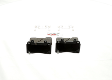 Load image into Gallery viewer, BE2251H Blue Ceramic Brake Pads with Hardware Bosch Canada