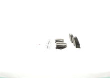Charger l'image dans la galerie, BE2402H Blue Ceramic Brake Pads with Hardware Bosch Canada
