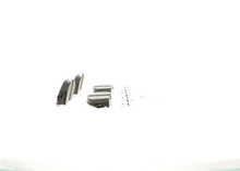 Charger l'image dans la galerie, BE2402H Blue Ceramic Brake Pads with Hardware Bosch Canada