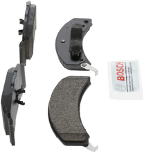 Load image into Gallery viewer, BE261 Blue Semi-Metallic Brake Pads Bosch Canada