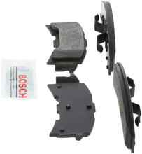 Load image into Gallery viewer, BE262 Blue Semi-Metallic Brake Pads Bosch Canada