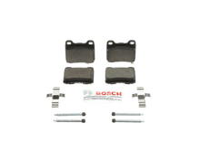 Load image into Gallery viewer, BE335H Blue Semi-Metallic Brake Pads with Hardware Bosch Canada