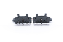 Charger l'image dans la galerie, BE370H Blue Semi-Metallic Brake Pads with Hardware Bosch Canada