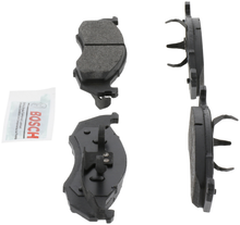 Load image into Gallery viewer, BE417 Blue Semi-Metallic Brake Pads Bosch Canada