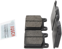 Charger l'image dans la galerie, BE45 Blue Ceramic Brake Pads Bosch Canada