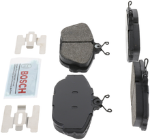 Load image into Gallery viewer, BE601H Blue Ceramic Brake Pads with Hardware Bosch Canada