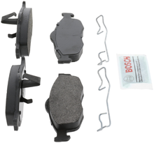 Charger l'image dans la galerie, BE648H Blue Semi-Metallic Brake Pads with Hardware Bosch Canada