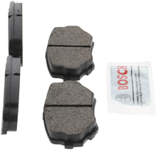 Charger l'image dans la galerie, BE680 Blue Ceramic Brake Pads Bosch Canada