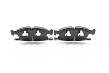 Load image into Gallery viewer, BE682H Blue Semi-Metallic Brake Pads with Hardware Bosch Canada