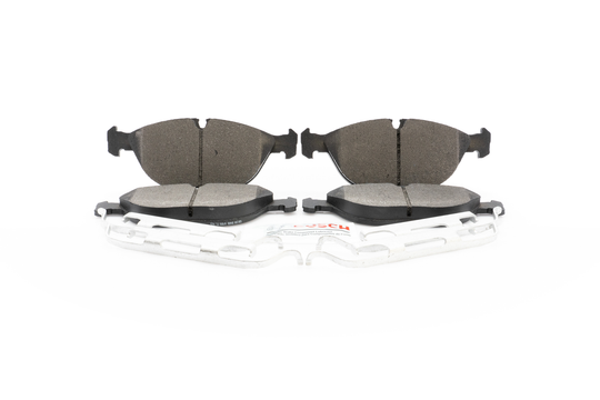 BE682H Blue Semi-Metallic Brake Pads with Hardware Bosch Canada