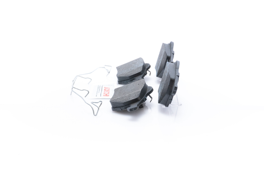 BE687H Blue Semi-Metallic Brake Pads with Hardware Bosch Canada