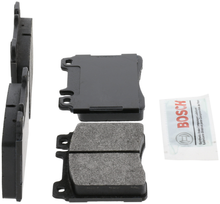 Load image into Gallery viewer, BE689 Blue Semi-Metallic Brake Pads Bosch Canada