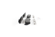 Load image into Gallery viewer, BE702H Blue Ceramic Brake Pads with Hardware Bosch Canada