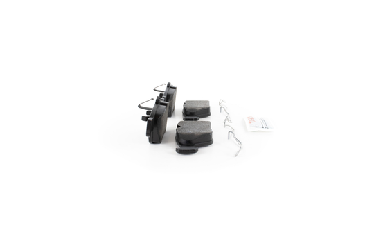 BE710H Blue Semi-Metallic Brake Pads with Hardware Bosch Canada