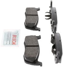 Charger l'image dans la galerie, BE711 Blue Ceramic Brake Pads Bosch Canada